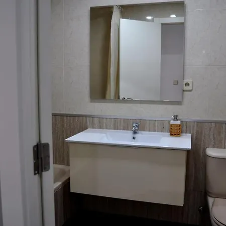 Apartamento Amplio Y Luminoso Plaza America, Wifi Alicante