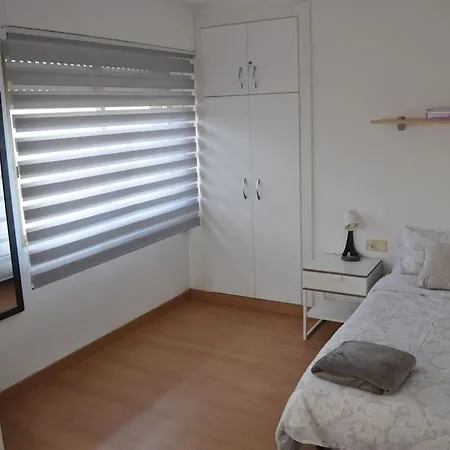 Apartamento Amplio Y Luminoso Plaza America, Wifi 알리칸테